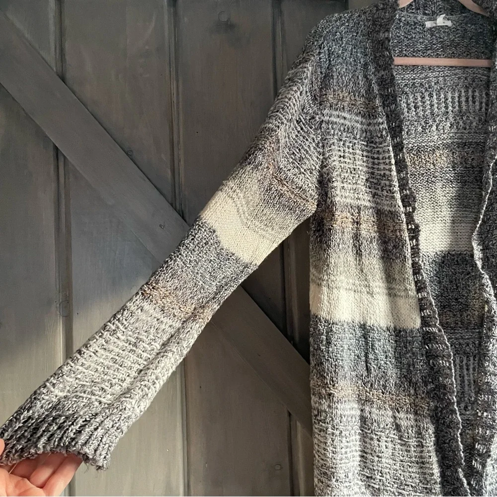 Maurice’s Autumn Stripes Blue brown gray white Open Knit Ruffle Trim long XL - Picture 3 of 7